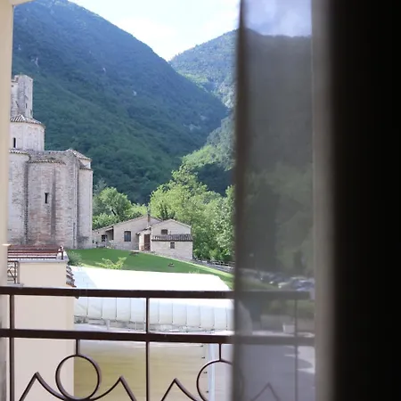 Terme Di Frasassi 3* Genga (Ancona)