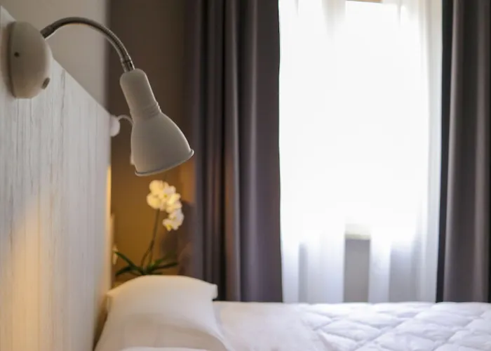 Terme Di Frasassi 酒店 真加