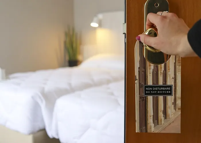 Terme Di Frasassi 3* 真加